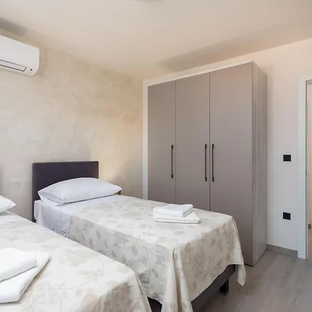 Prestige 2 Daire Trogir