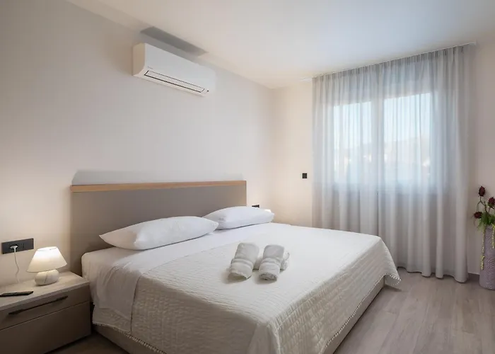 Prestige 2 Trogir