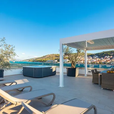 Prestige 2 Apartment